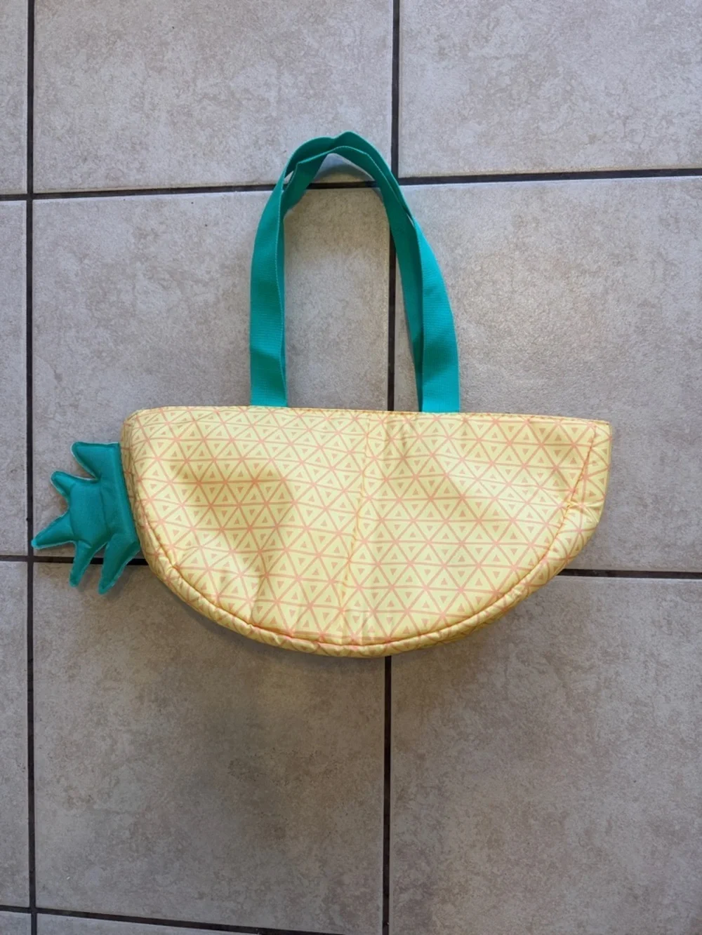 Pineapple 18 can cooler Tote Bag - Yellow & green